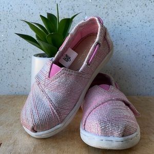 Toddler pink glitter TOMS